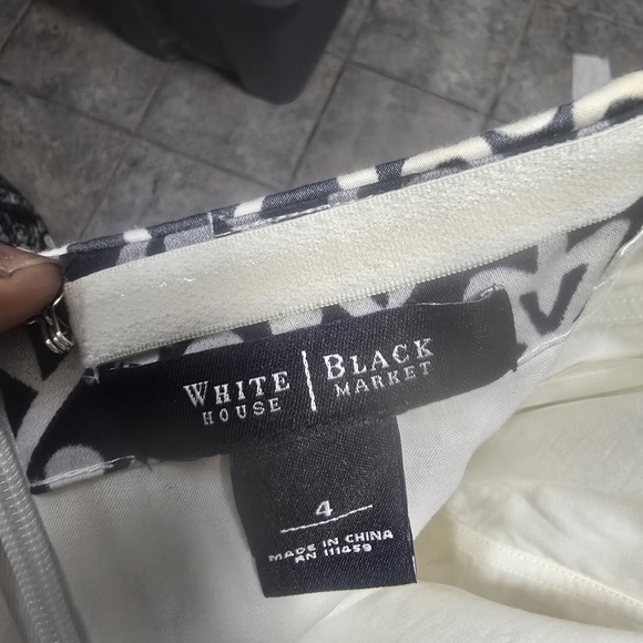 Elegant Strapless Black and White Dress - Picture 5 of 7